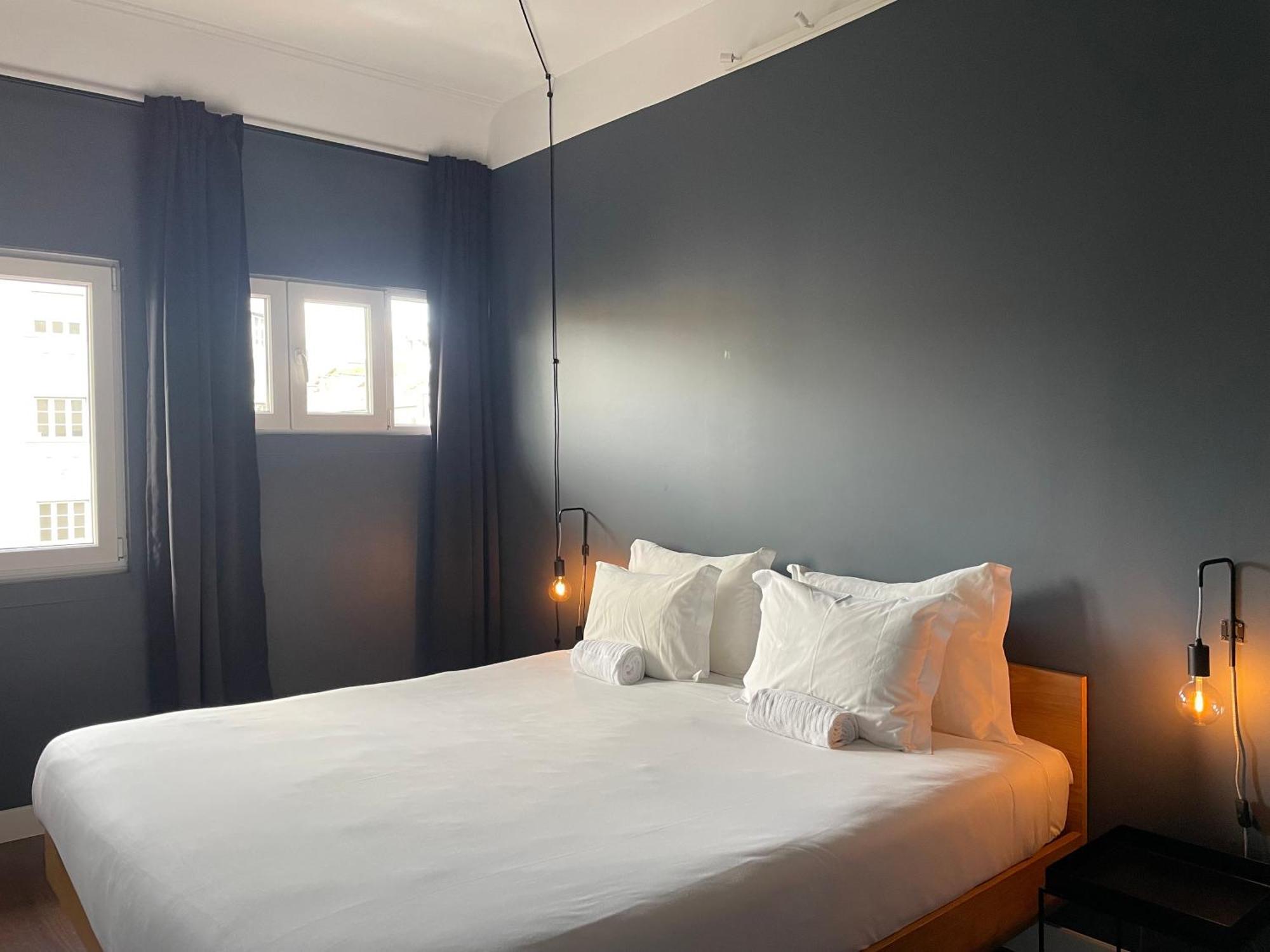 Avenue Hostel & Suites Lisbon Room photo